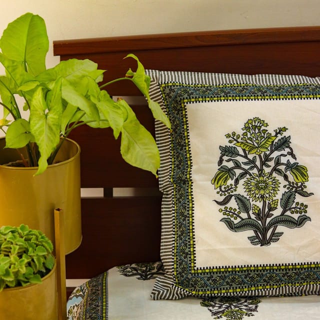 Cotton Printed Bedsheet-Dark Green