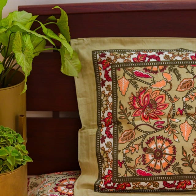 Rustic Bloom Bedsheet