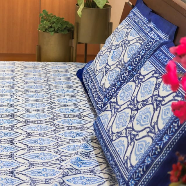 RajasthaniKart  Bedsheet - Blue