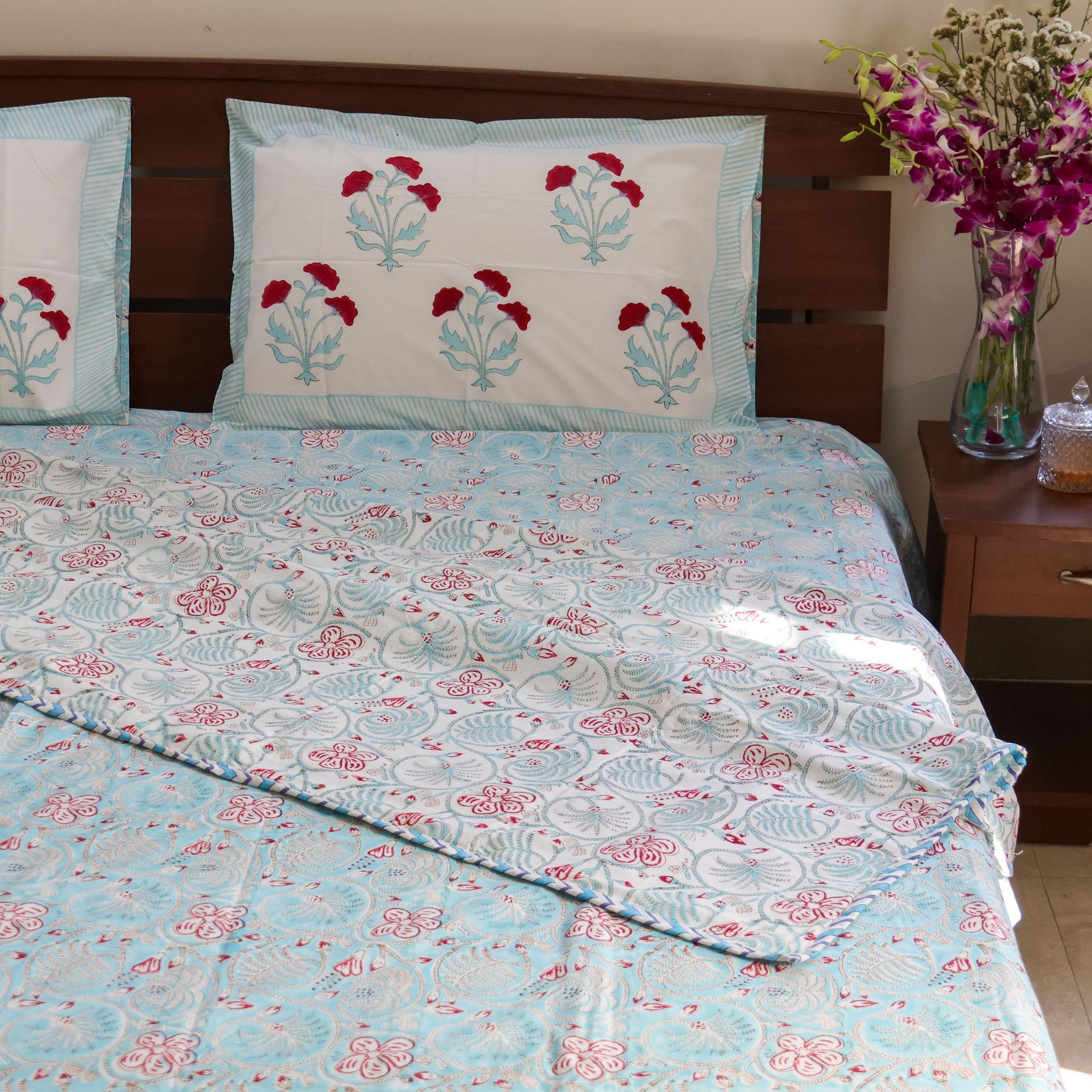 Handblock Premium Percale - Blue & Red (Dohar Set)